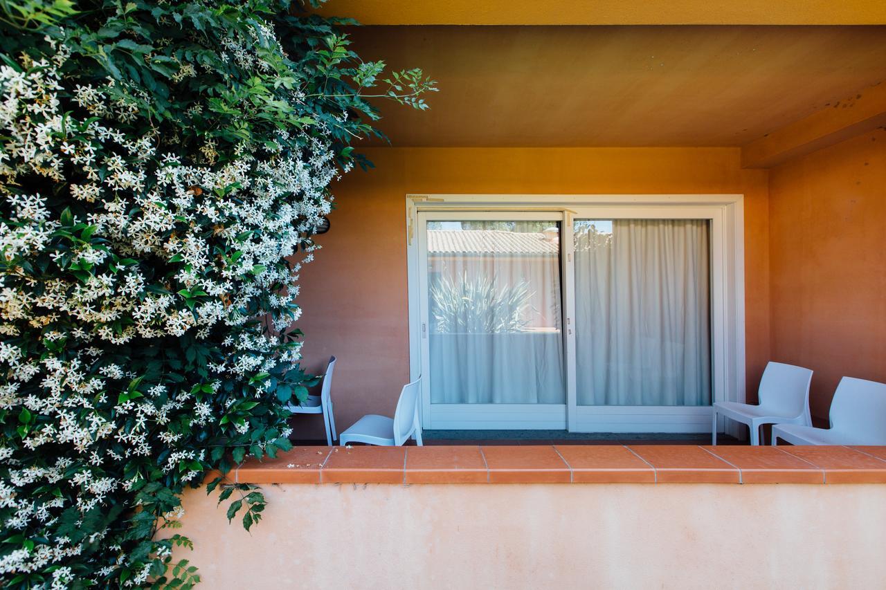 Residence Renaione Punta Ala Kültér fotó